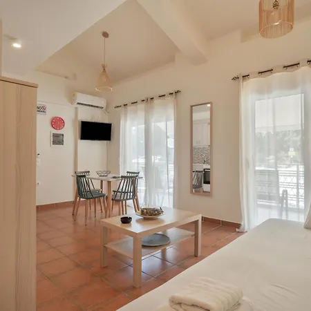 Oceanida Anastasia Apartment Nikiana